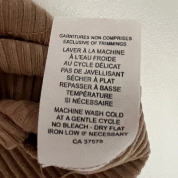 Bamboo Ribbed Sleeveless Tank - Picture 5 of 5